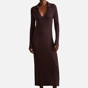 Elegant Brown Knit Maxi Dress